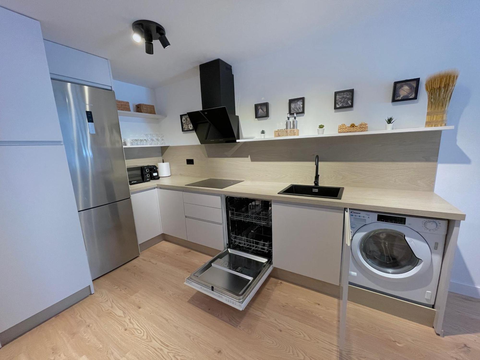 Apartamento La Botica Garaje Incluido Уелва Екстериор снимка
